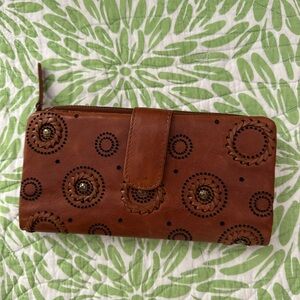 Vilenca Holland Elegant Brown Leather Women's Wallet